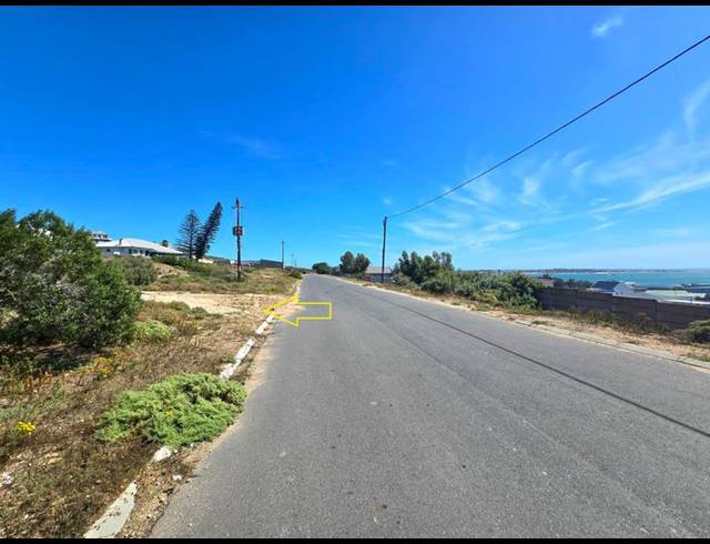 LAND FOR SALE IN DA GAMA BAY